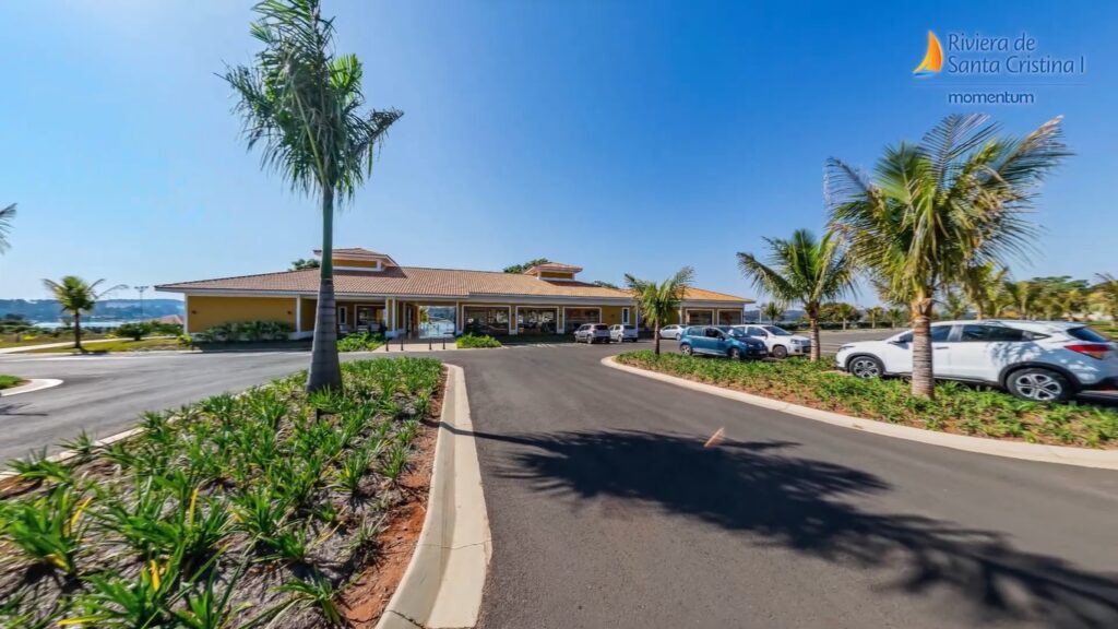Asfalto pavimentado entrada Riviera de Santa Cristina I